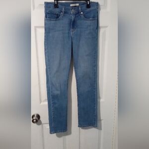 Levi's Classic Blue Straight Leg Women's Jeans